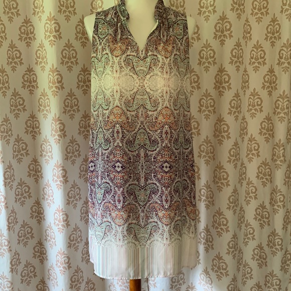 Rose & Olive Dresses & Skirts - Rose & Olive Lightweight sleeveless paisley dress 8
